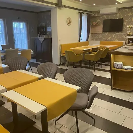 Guest house Patricia Panzio Buk