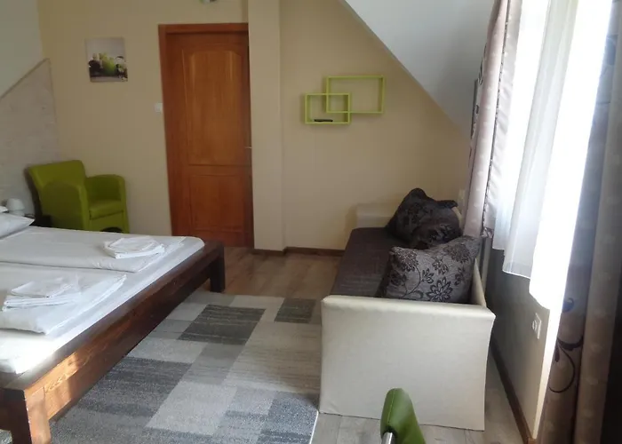Patricia Panzio Gasthuis 3*
